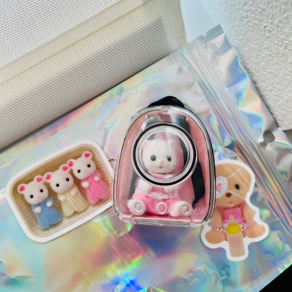 White Cat Calico Critters/Sylvanian Families with Backpack and Stickers - Picture 1 of 4